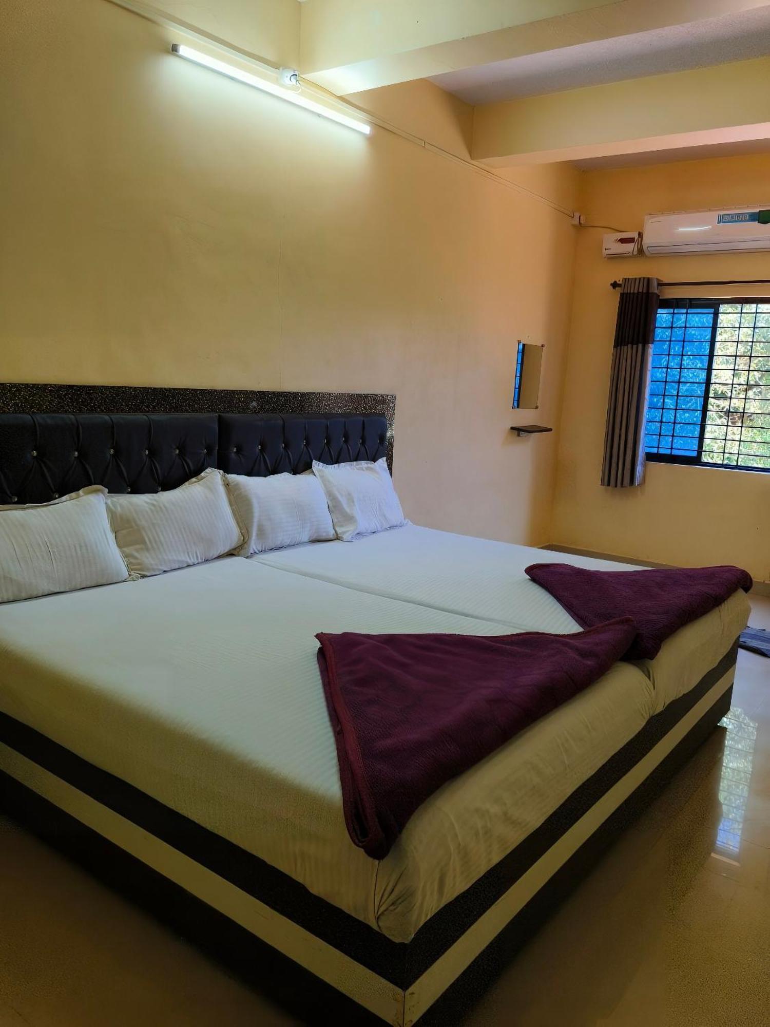 Kamath Inn Mavalli Экстерьер фото