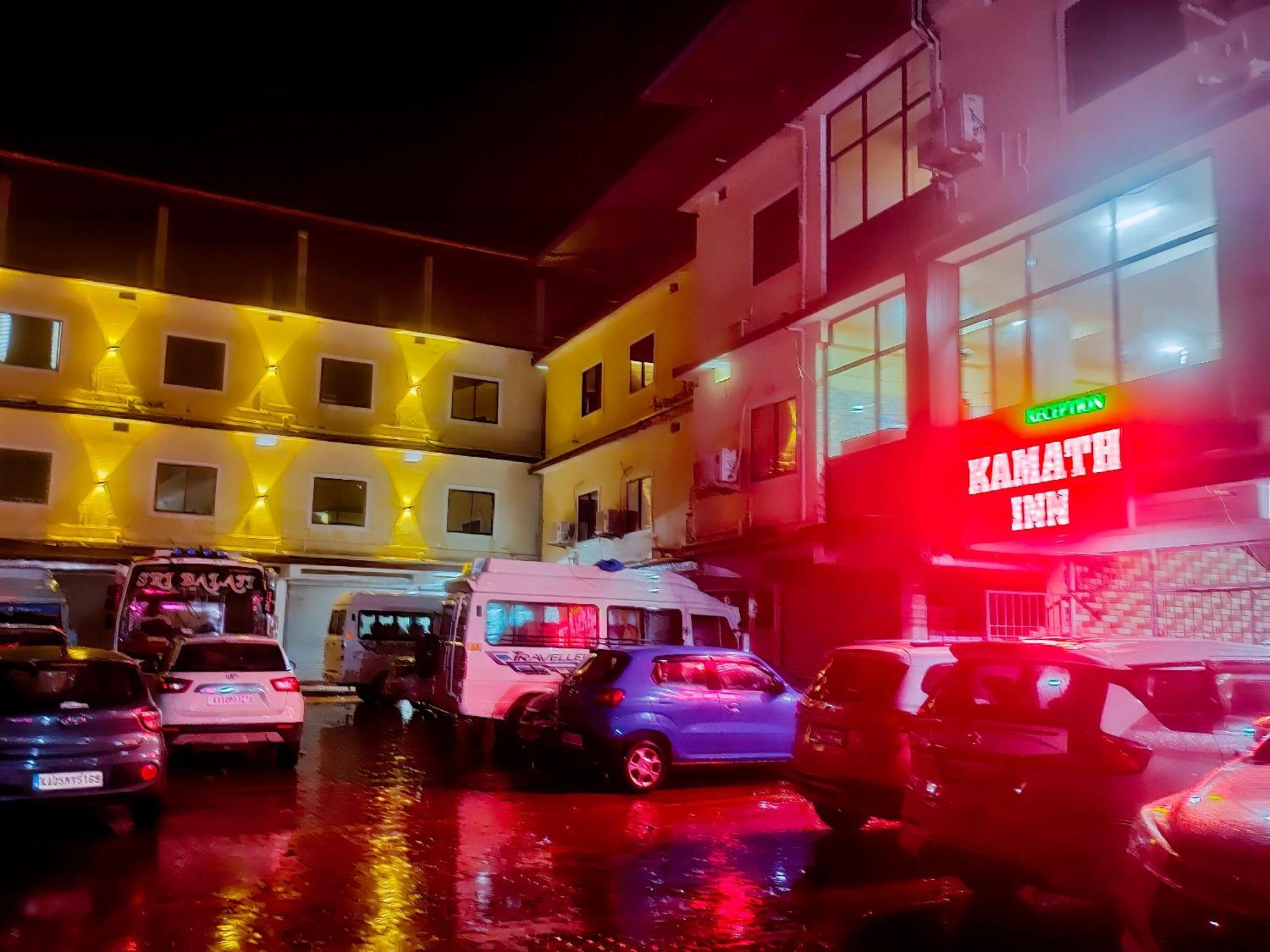 Kamath Inn Mavalli Экстерьер фото